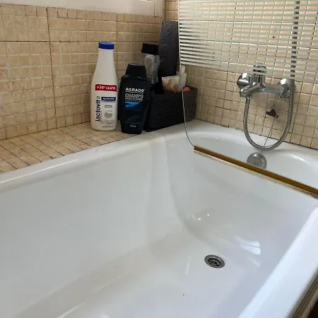 Apartament Piso Familiar Con Perfecta Ubicacion