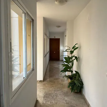 Apartament Piso Familiar Con Perfecta Ubicacion